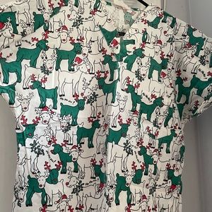 Reindeer Unisex Small Scrub Top